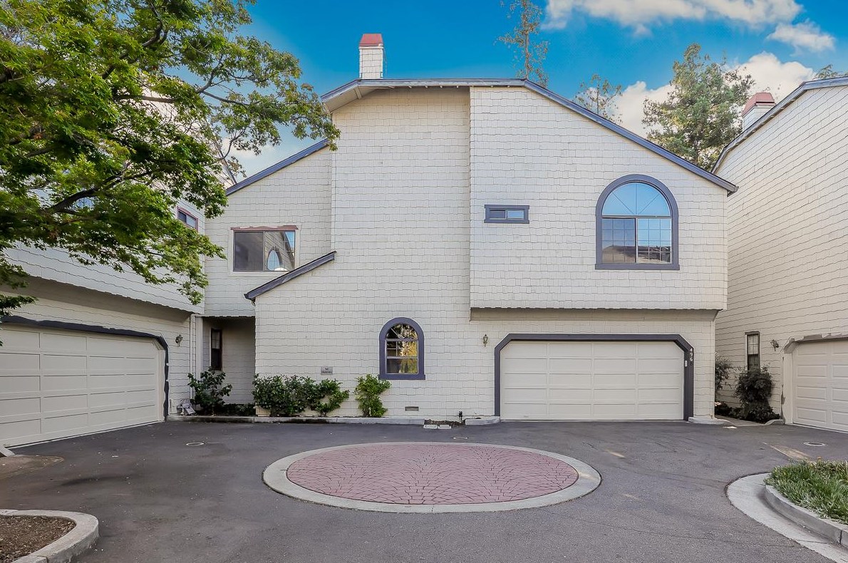 496 W Sunnyoaks Ave B, Campbell, CA 95008