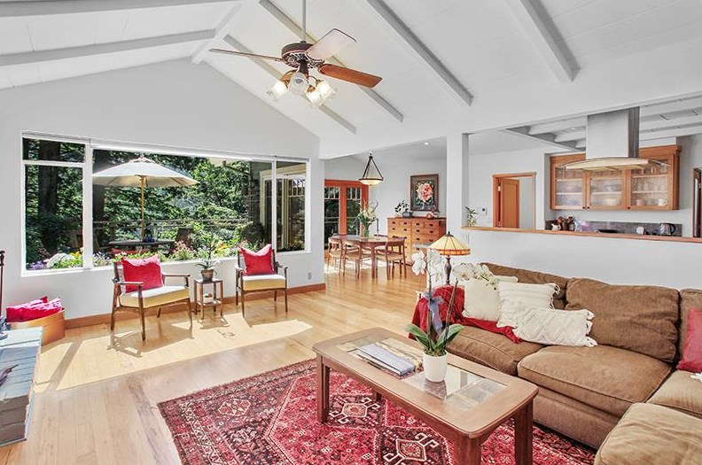 160 Chapman Rd, Redwood City, CA 94062