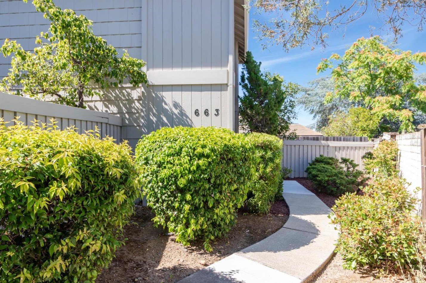 663 Division St, Campbell, CA 95008