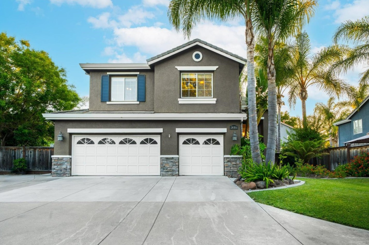 1486 Bay Tree Dr, Gilroy, CA 95020-7416