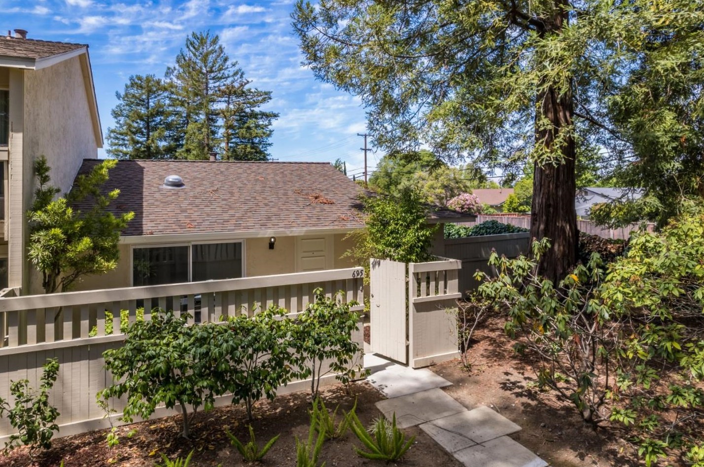 695 Crescent Ave, Sunnyvale, CA 94087