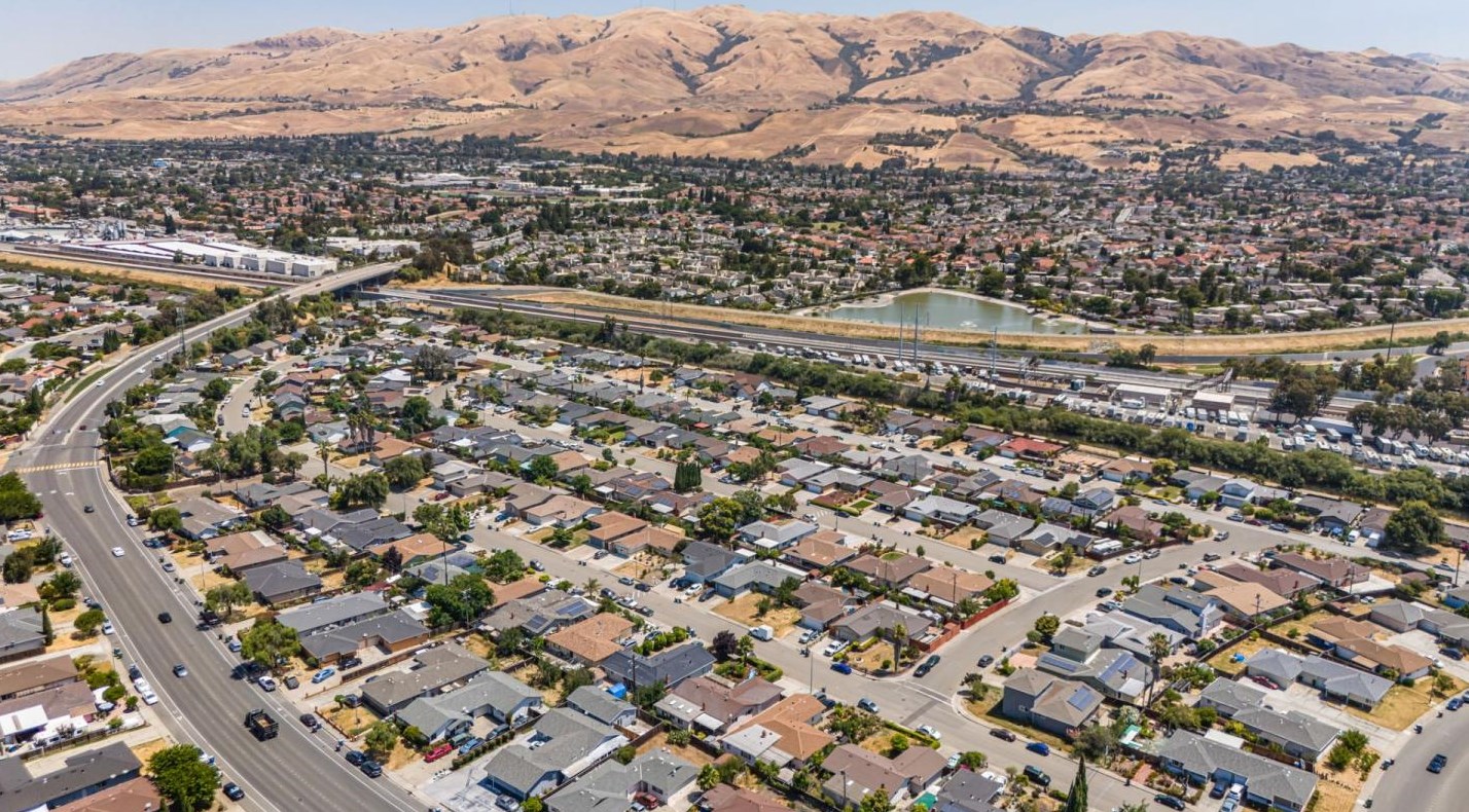 661 Vasona St, Milpitas, CA 95035