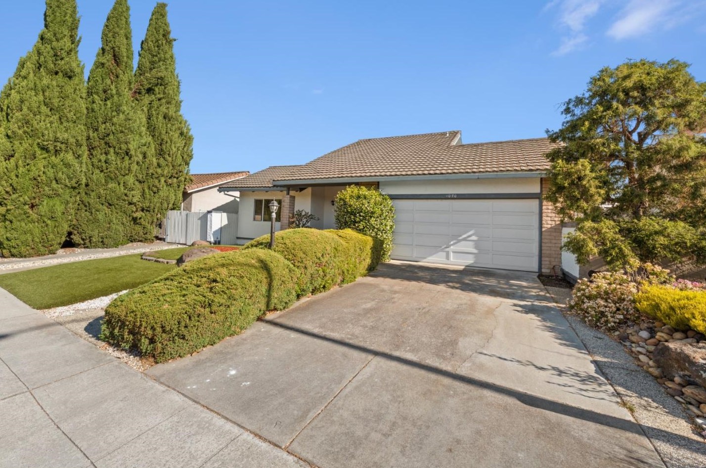 1070 Castleton Way, Sunnyvale, CA 94087