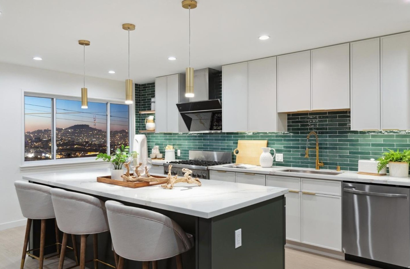 817 Templeton Ave, Daly City, CA 94014