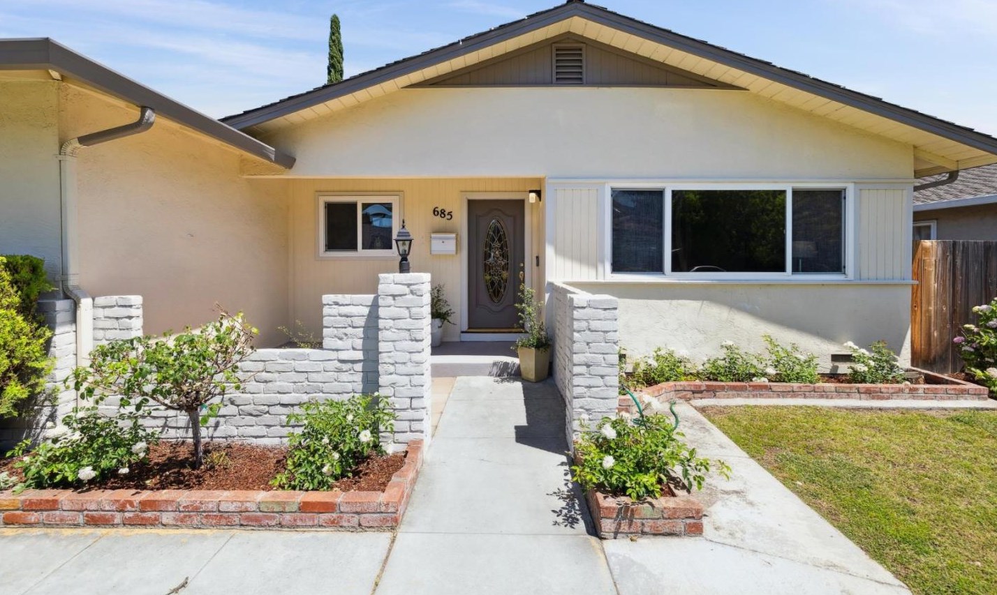 685 Hebrides Way, Sunnyvale, CA 94087