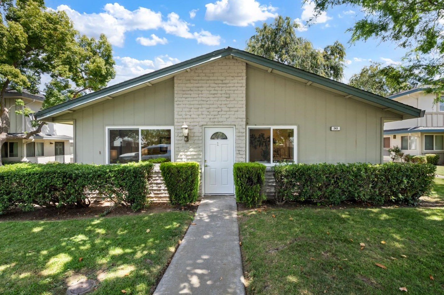 243 E Latimer Ave 1, Campbell, CA 95008