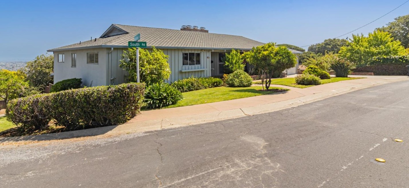 455 South Rd, Belmont, CA 94002-1951