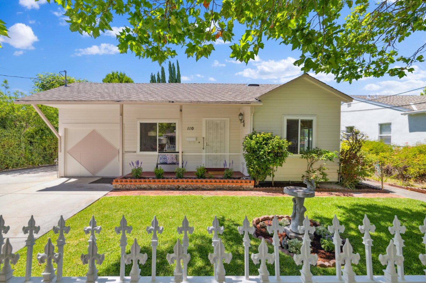 110 Center St, Redwood City, CA 94061
