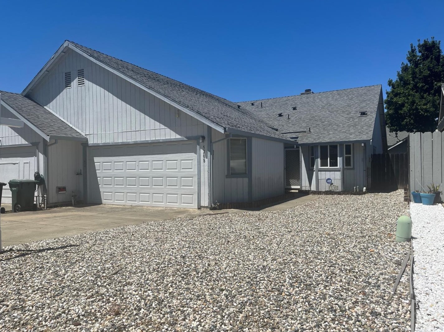 5208 Janell Way, Carmichael, CA 95608