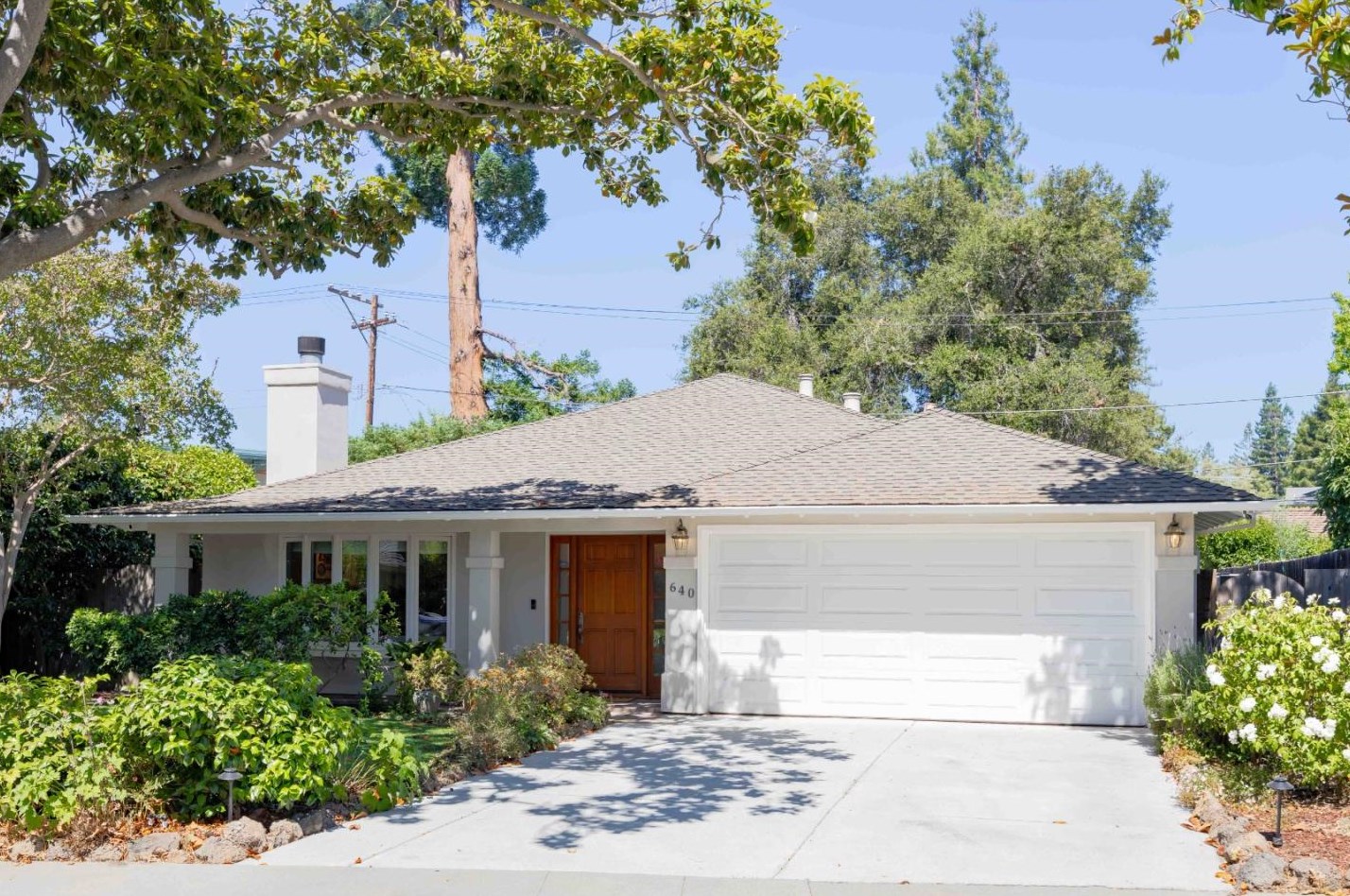640 Rhodes Dr, Palo Alto, CA 94303