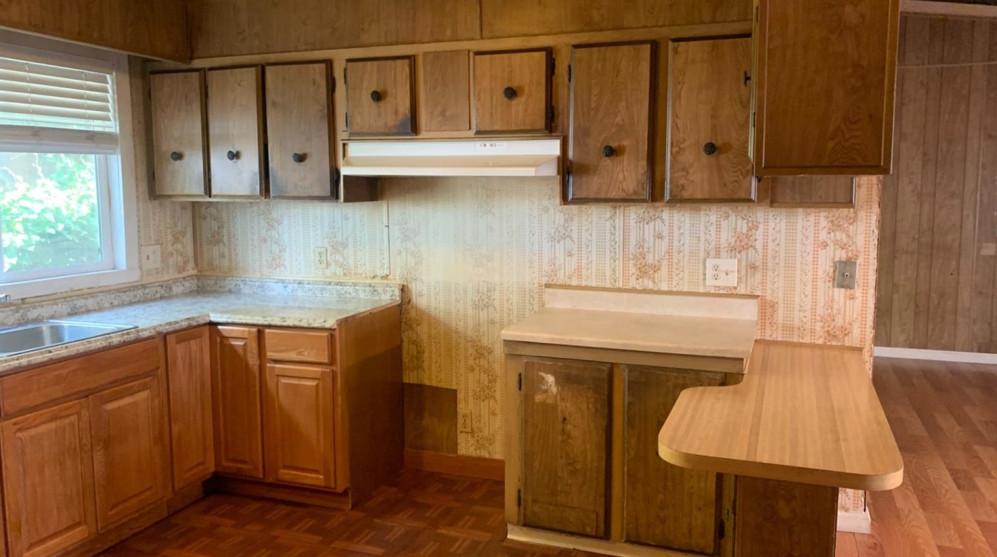 1317 24 St, Oakland CA  94601-1206 exterior