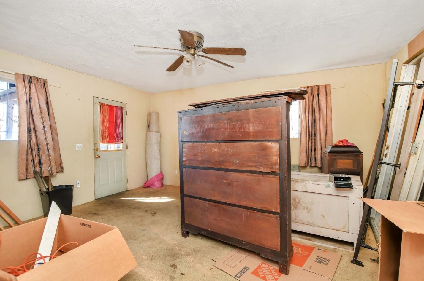 1317 24 St, Oakland CA  94601-1206 exterior