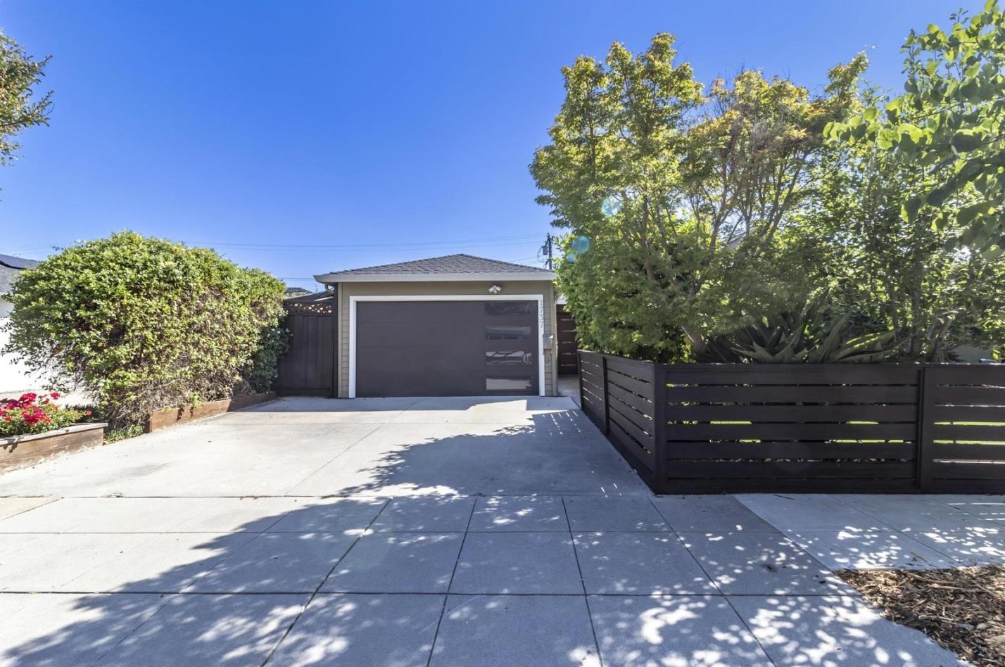 1737 Maryland St, Redwood City, CA 94061