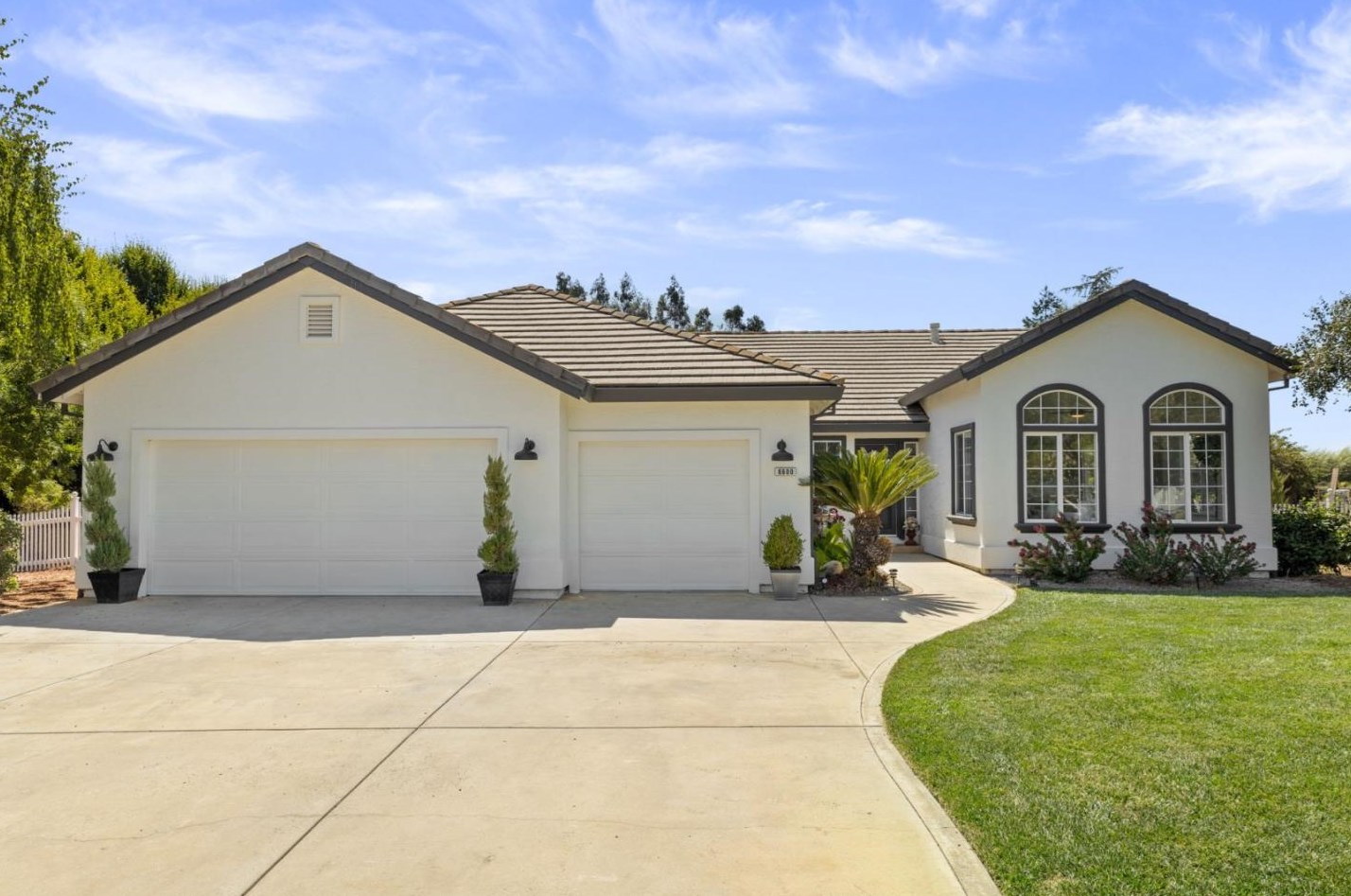 6600 Dunnville Way, Hollister, CA 95023