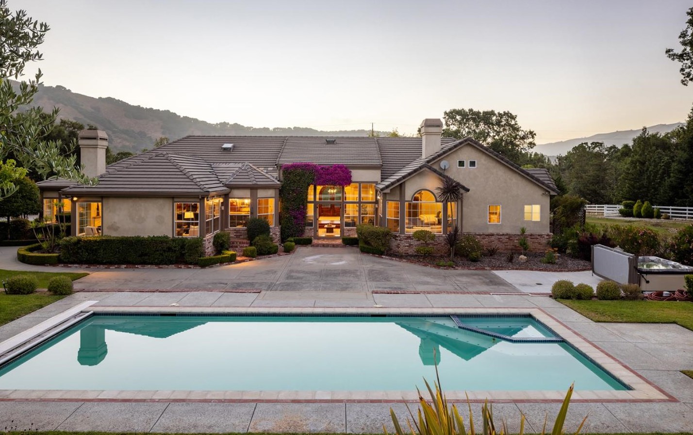 6 Sleepy Hollow Dr, Tassajara Hot Springs, CA 93924