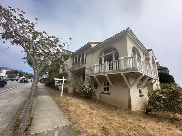 345 Sloat Blvd, San Francisco, CA 94132
