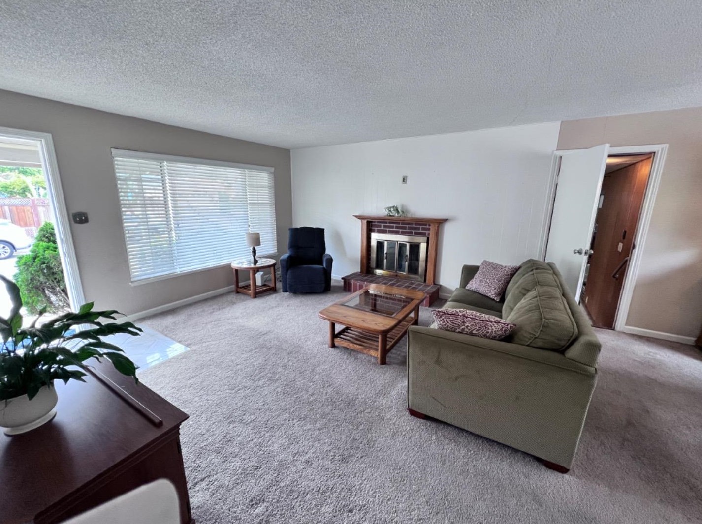 1340 Alicante Dr, Pacifica, CA 94044