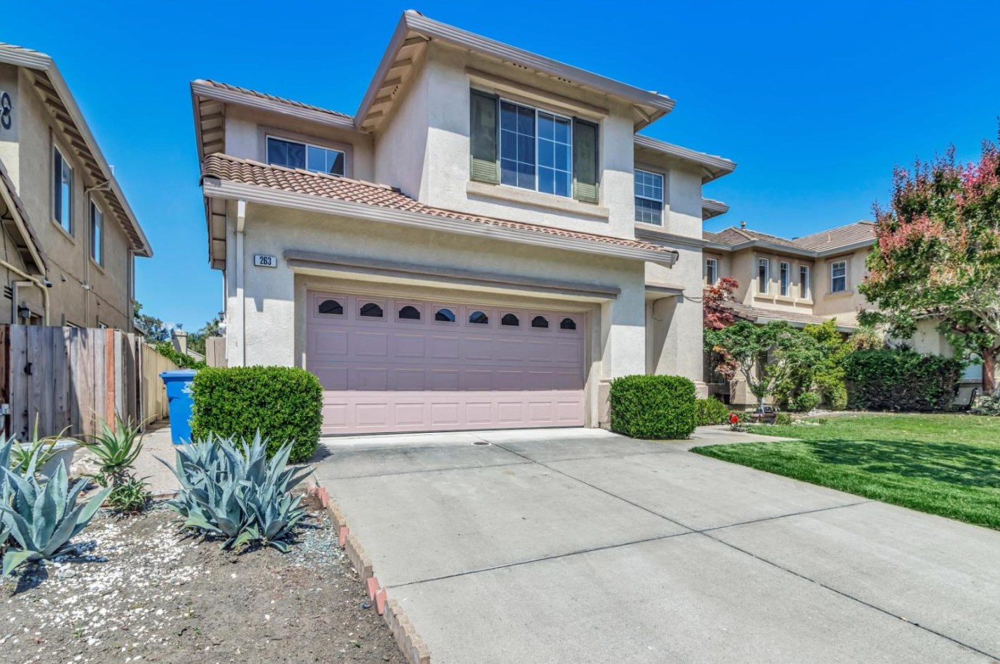 263 Bridgewater Rd, Hayward, CA 94544