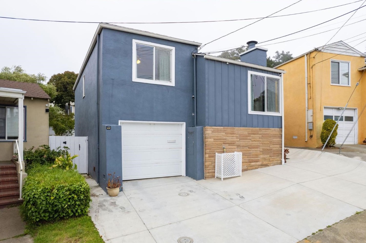 21 Muirwood Dr, Daly City, CA 94014