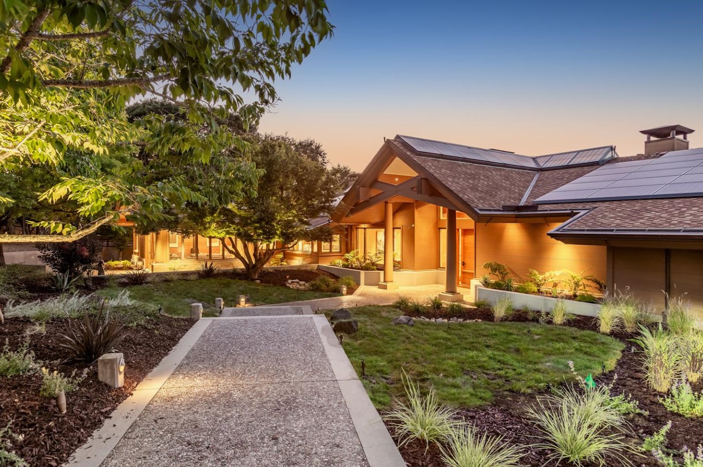 550 Westridge Dr, Menlo Park, CA 94028-7721