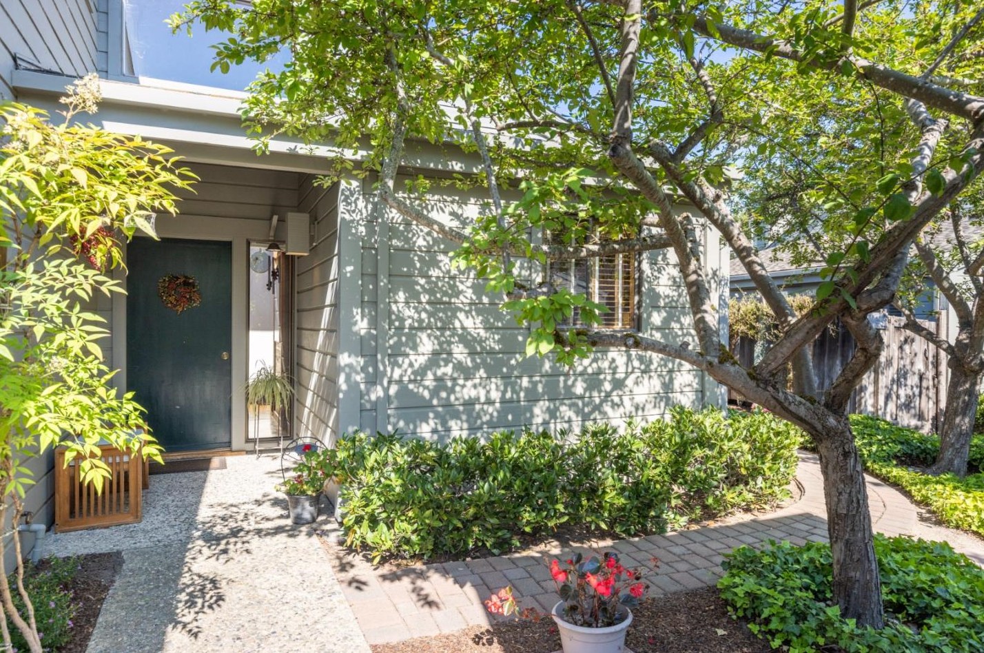 9 Woodside Pl, Tassajara Hot Springs, CA 93924