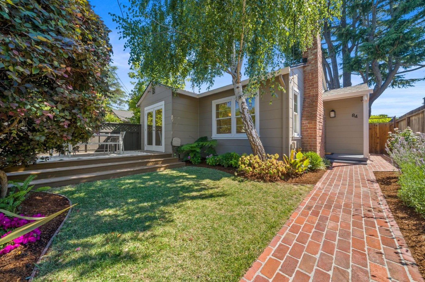 84 Murray Ct, Redwood City, CA 94061