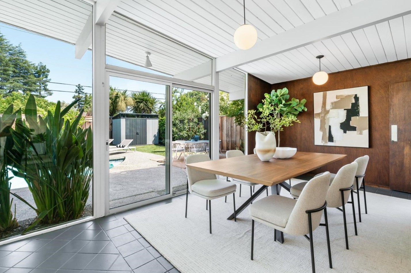 1150 Mary Ave, Sunnyvale CA  94087-2103 exterior