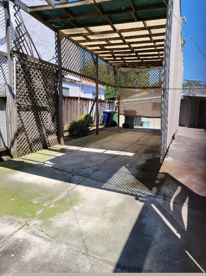 1765 Walnut Grove Ave, San Jose CA  95126-1335 exterior