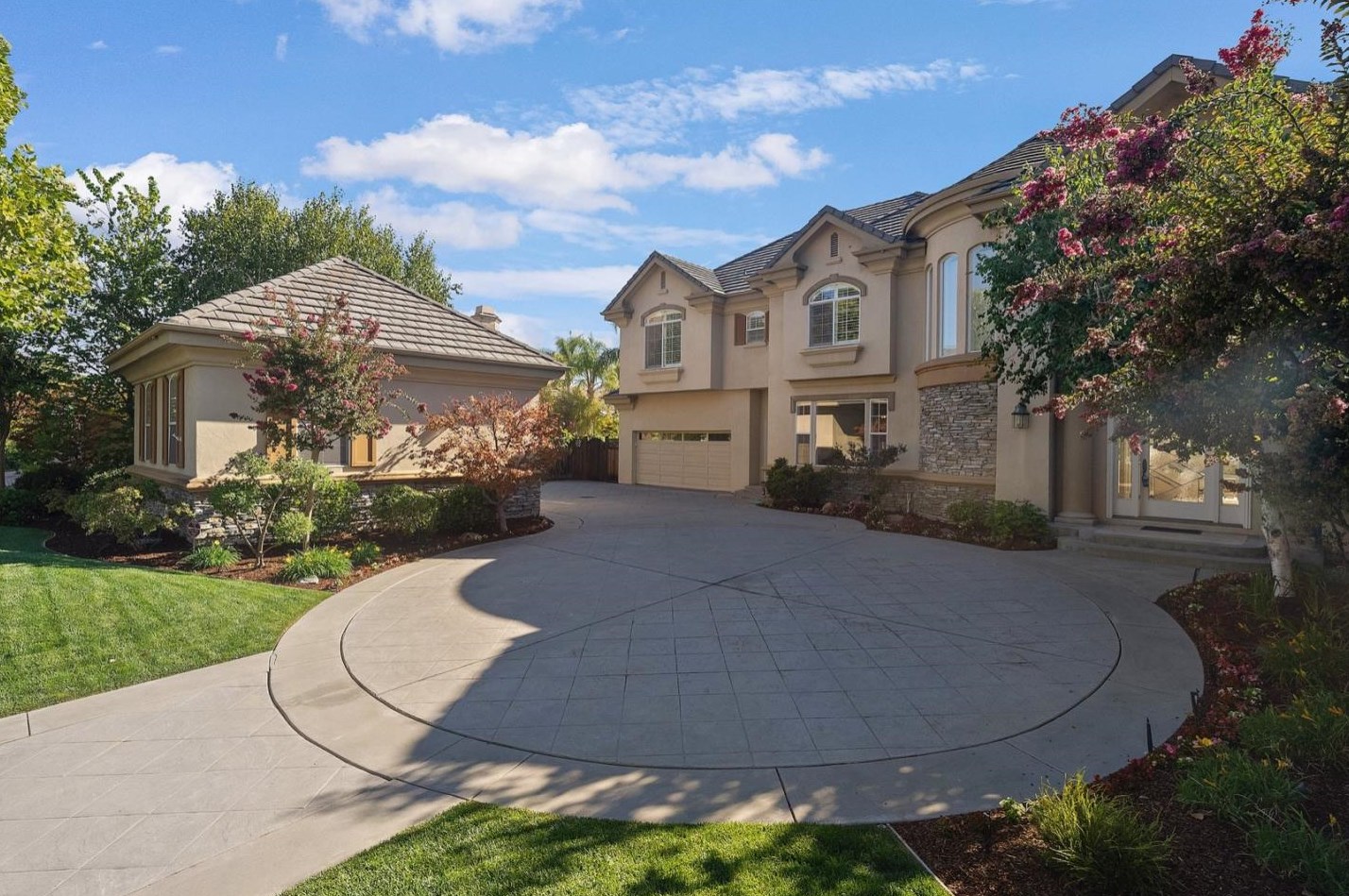 5878 Country Club Pkwy, San Jose, CA 95138-2300