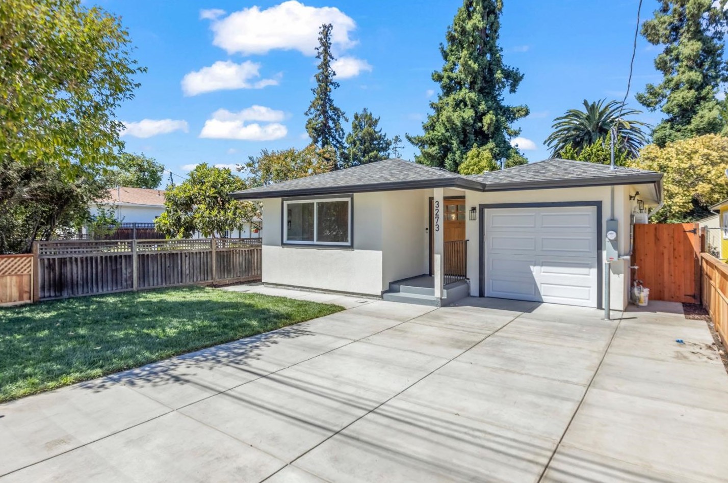 3273 Fair Oaks Ave, Redwood City, CA 94063