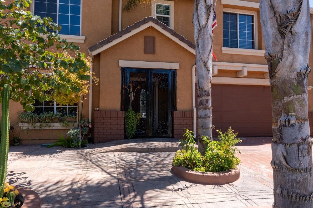 2791 Swan Ln, Los Banos, CA 93635