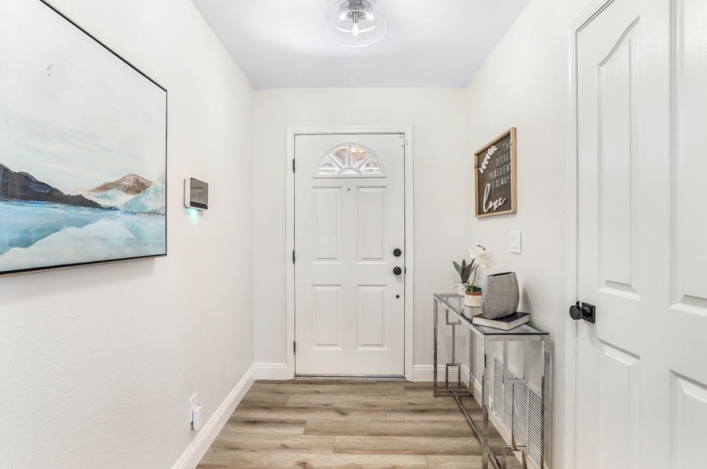 815 Mission Ridge Dr, Manteca, CA 95337-8005