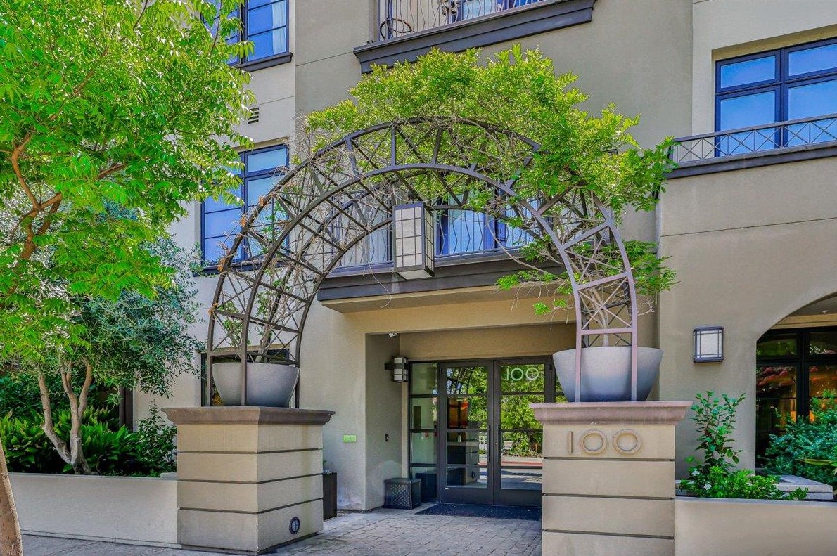 100 1st St 302, Los Altos, CA 94022