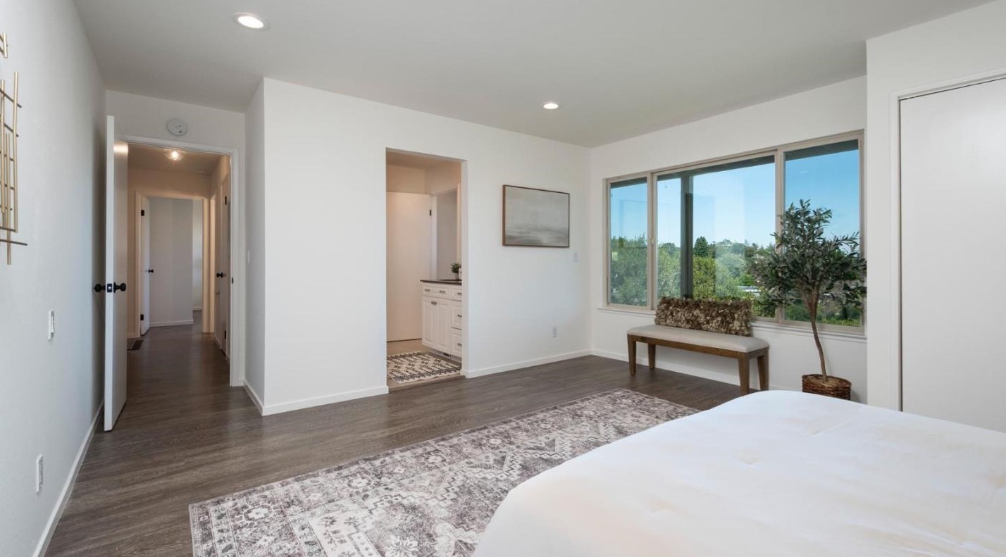 2550 Belmont Canyon Rd, Belmont CA  94002-1201 exterior