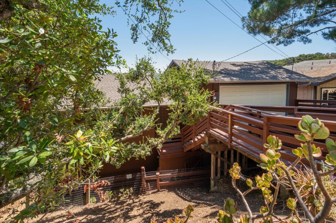 2550 Belmont Canyon Rd, Belmont CA  94002-1201 exterior