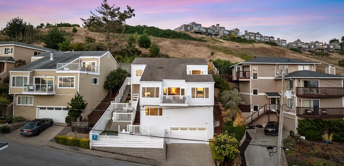 435 Farallon Ave, Pacifica, CA 94044