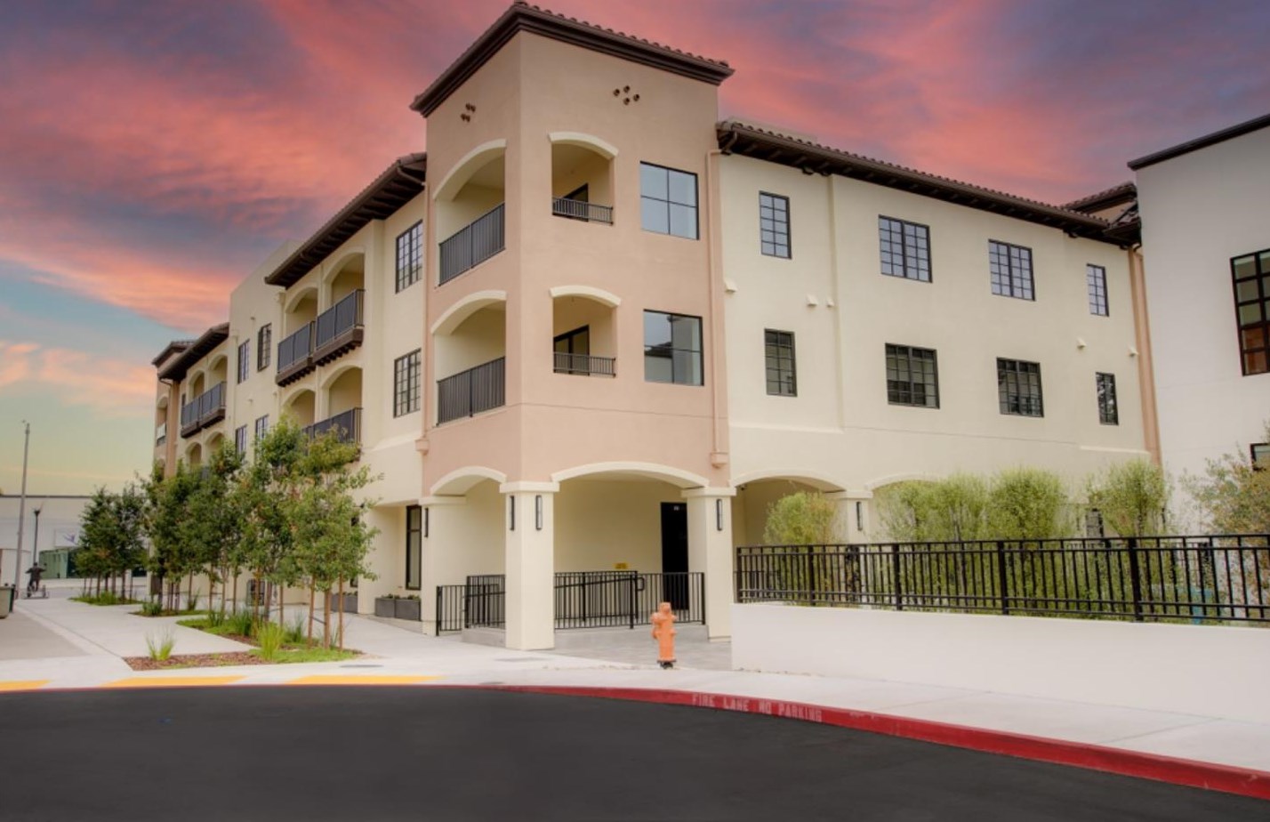 400 San Benito St 301, Hollister, CA 95023