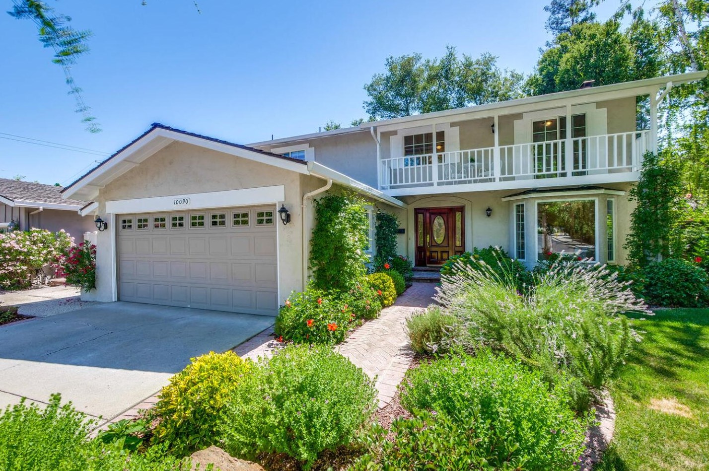 10090 Phar Lap Dr, Cupertino, CA 95014-1112