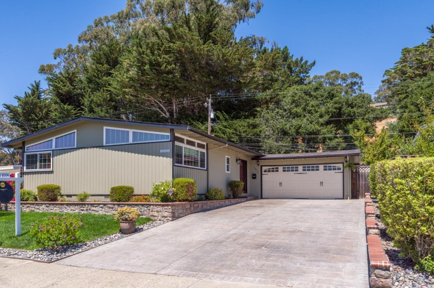 1370 Ridgewood Dr, Millbrae, CA 94030