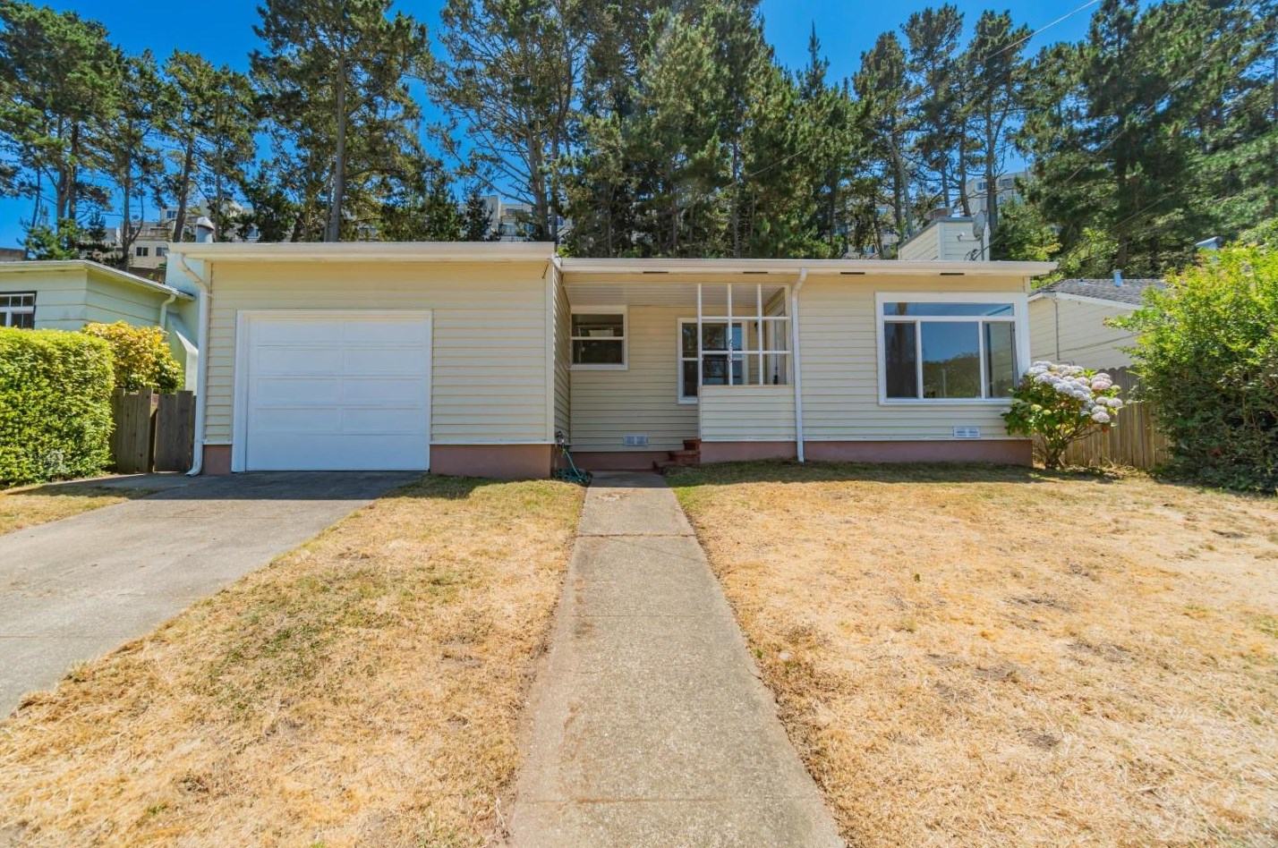 609 Larchmont Dr, Daly City, CA 94015