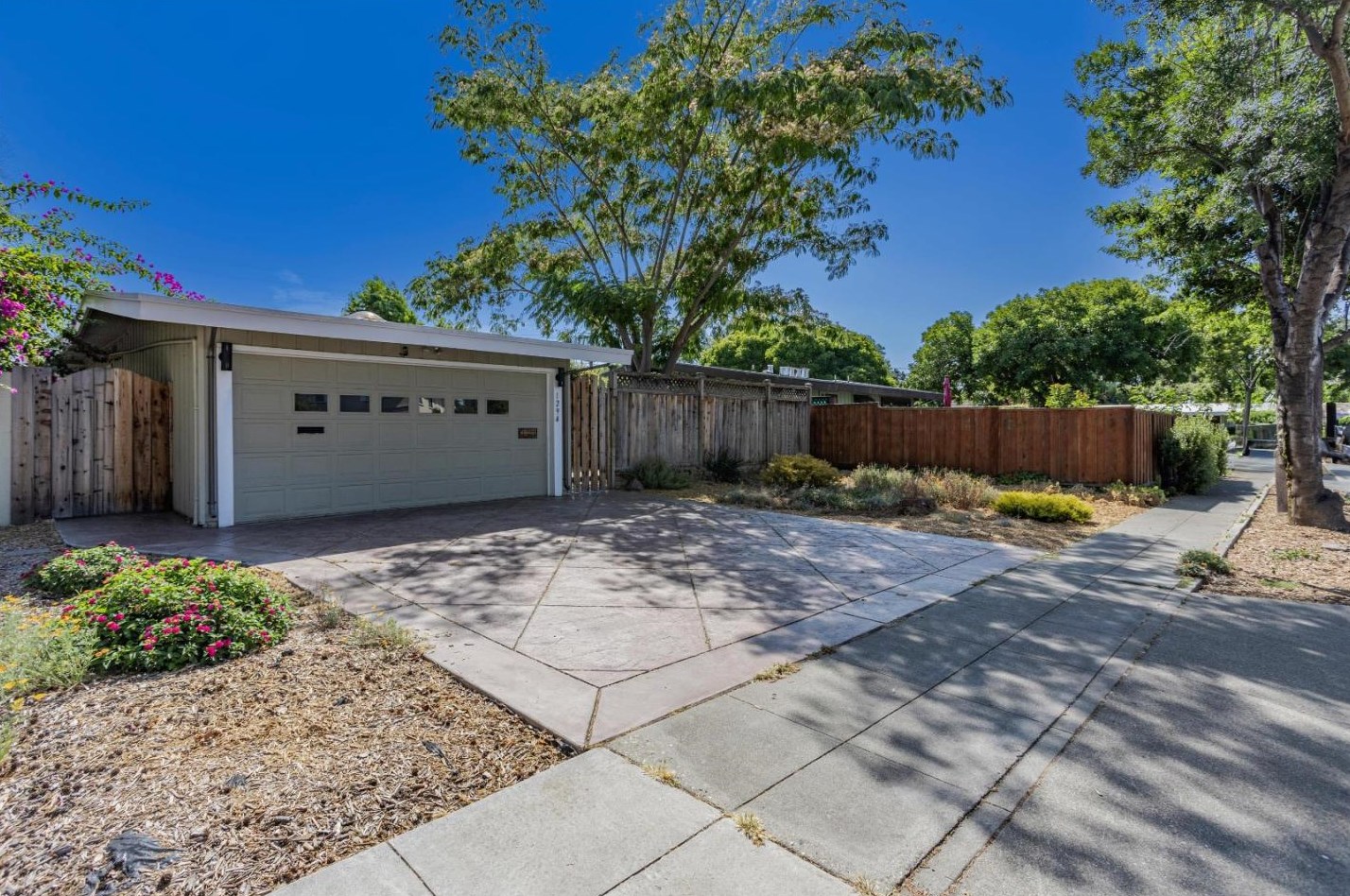 1294 Parkington Ave, Sunnyvale, CA 94087