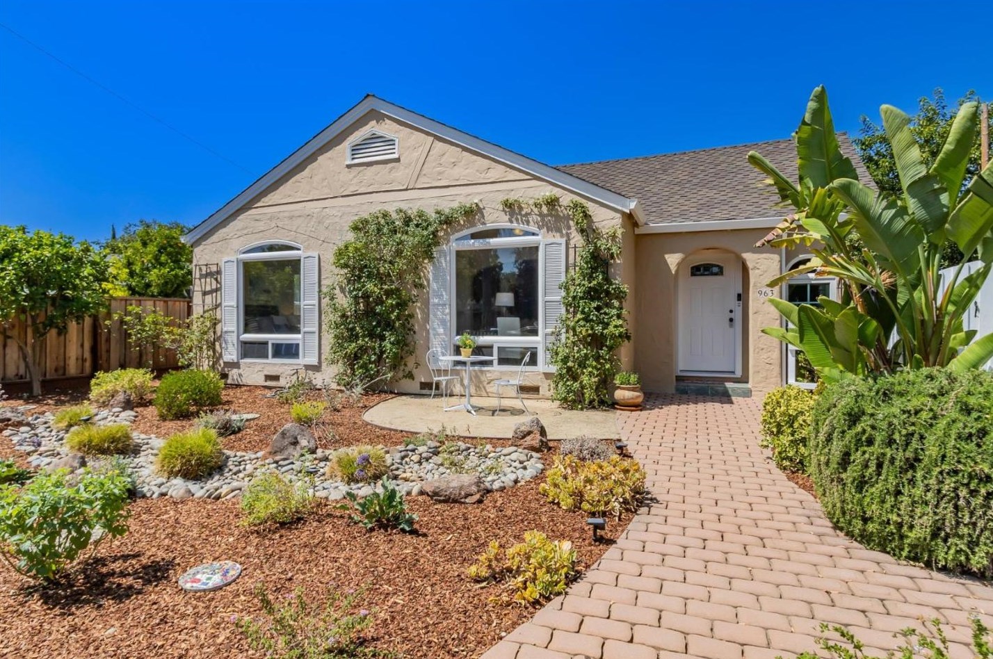 963 Smith Ave, Campbell, CA 95008