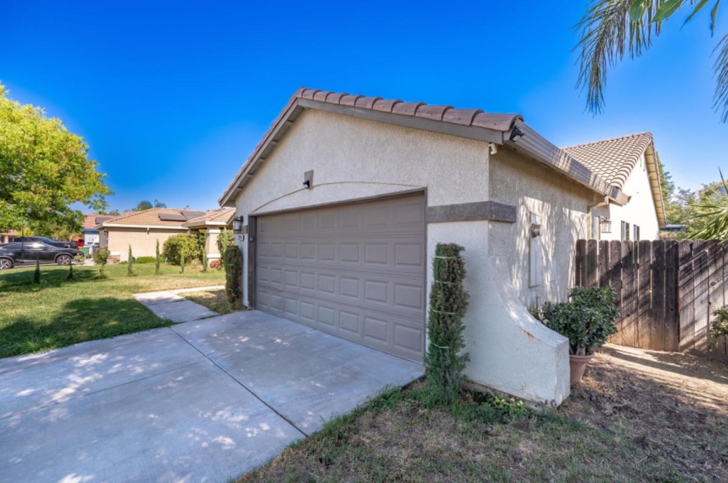 1224 Duck Blind Cir, Newman, CA 95360