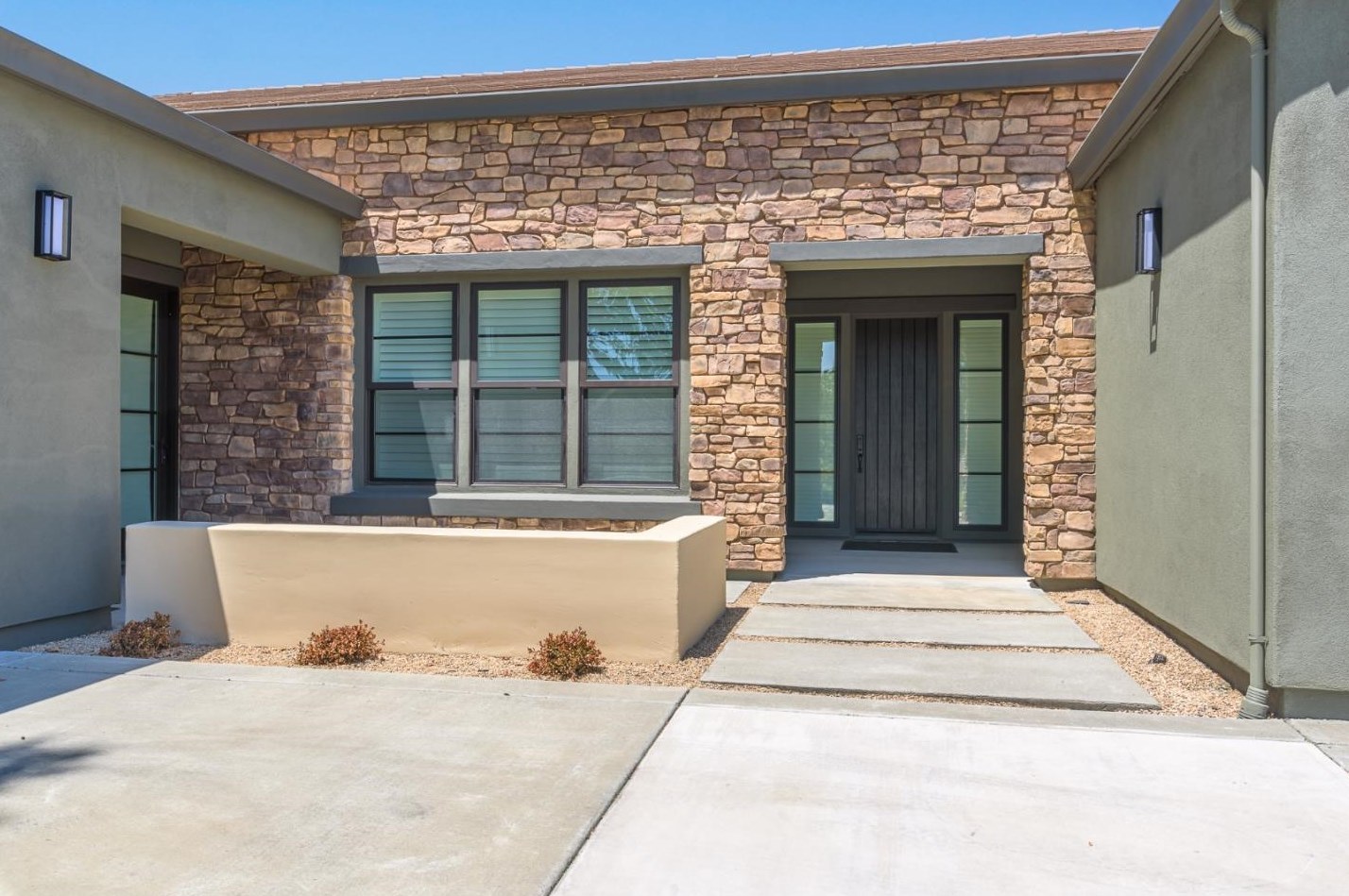 3543 Serramont Ct, Carmichael, CA 95608