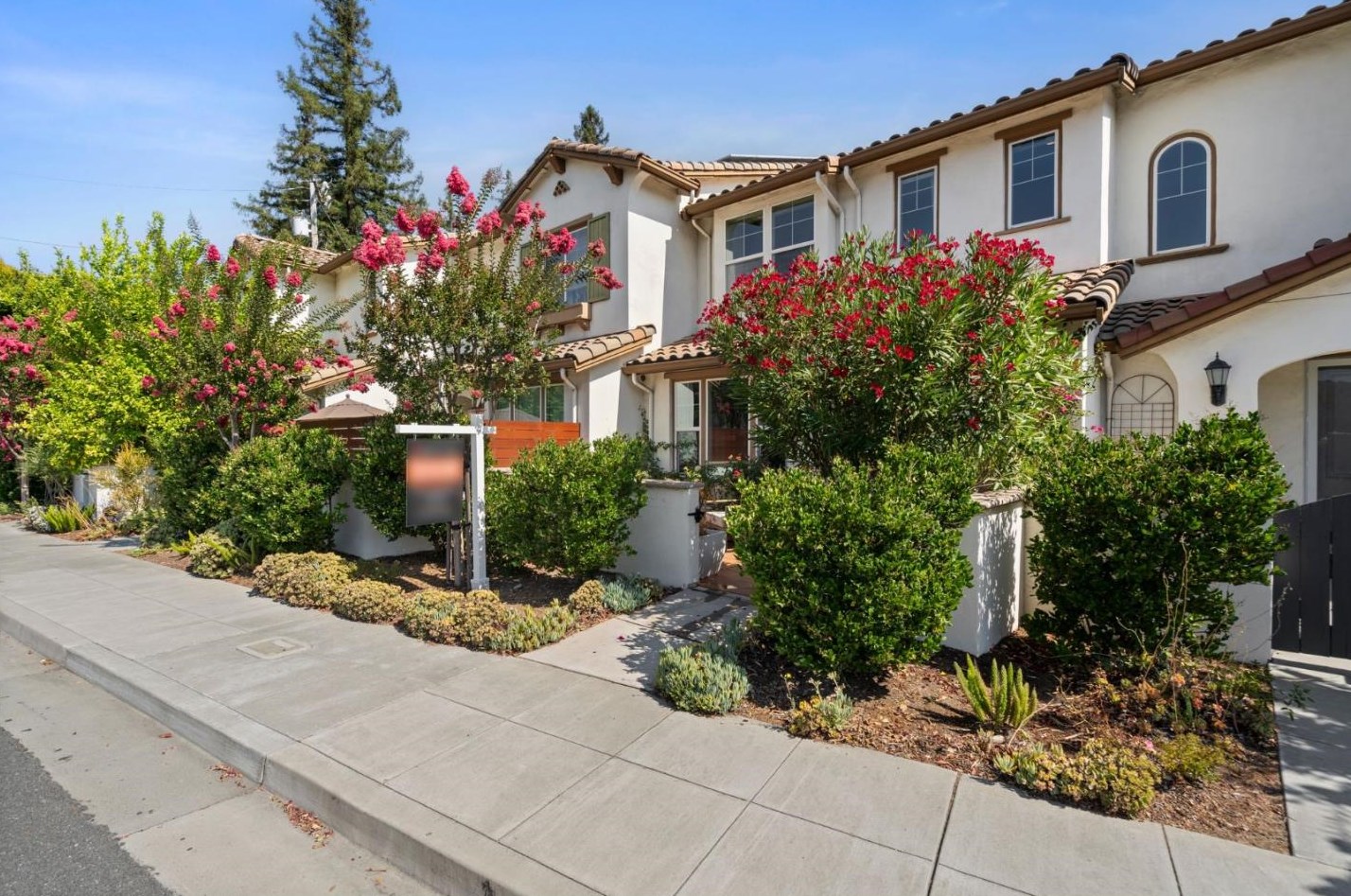 633 Blossom Hill Rd, Los Gatos CA  95032-3409 exterior