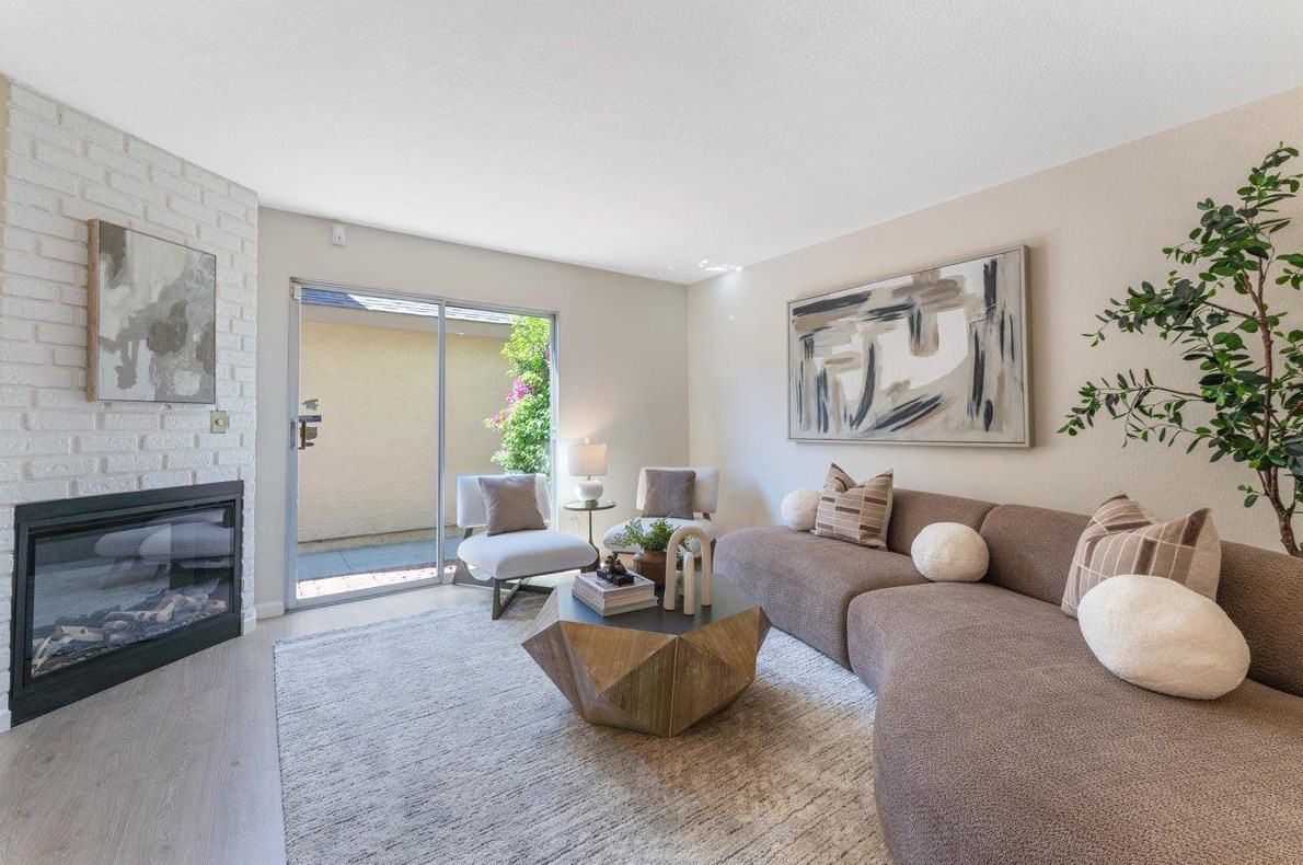 3145 Loma Verde Dr 13, San Jose, CA 95117