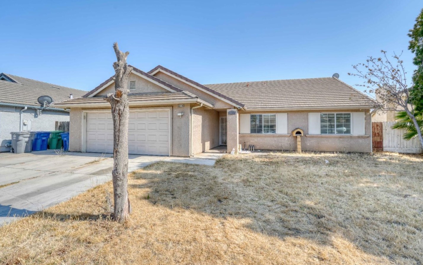 1457 Quail St, Los Banos, CA 93635
