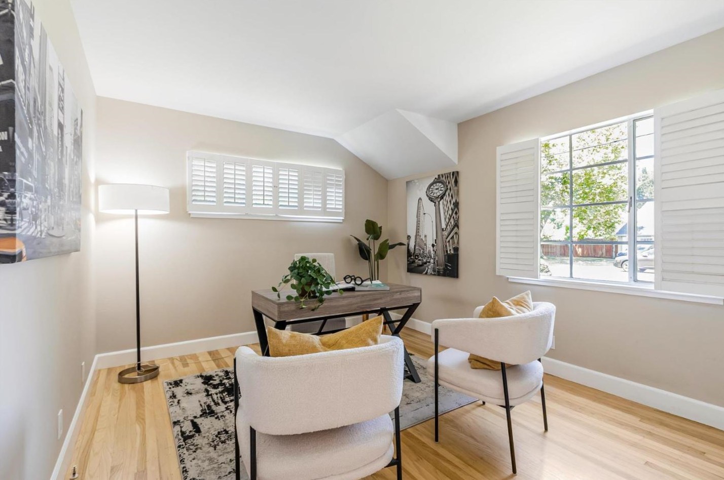 1570 Ben Roe Dr, Los Altos CA 94024-6241 exterior