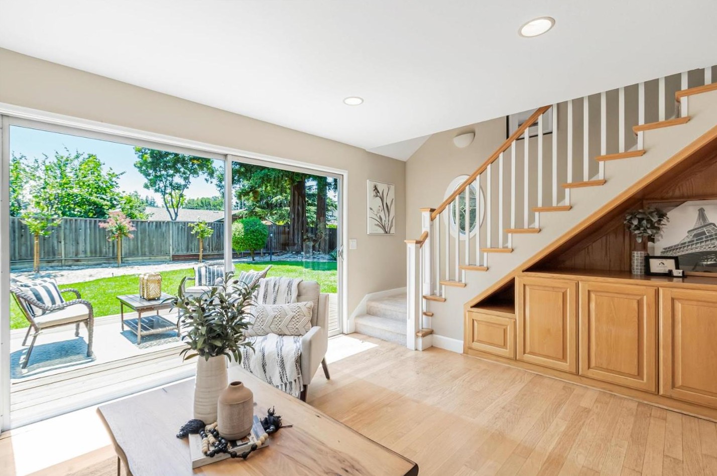 1570 Ben Roe Dr, Los Altos CA 94024-6241 exterior