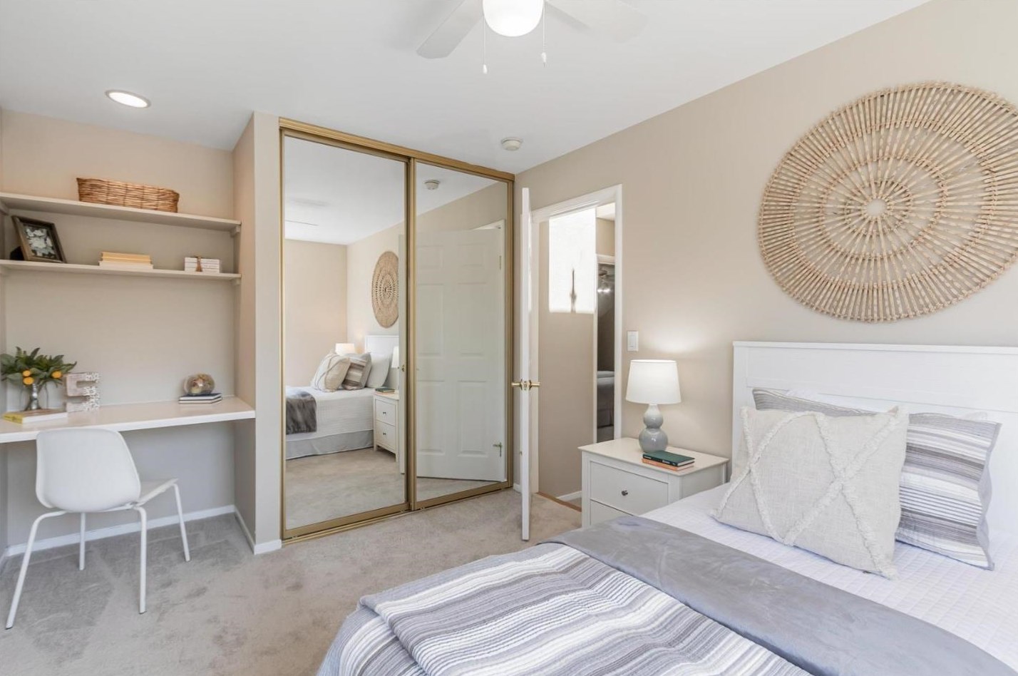 1570 Ben Roe Dr, Los Altos CA 94024-6241 exterior